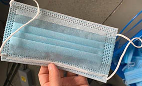 Automatic 3 layers disposable plane face mask making machine16