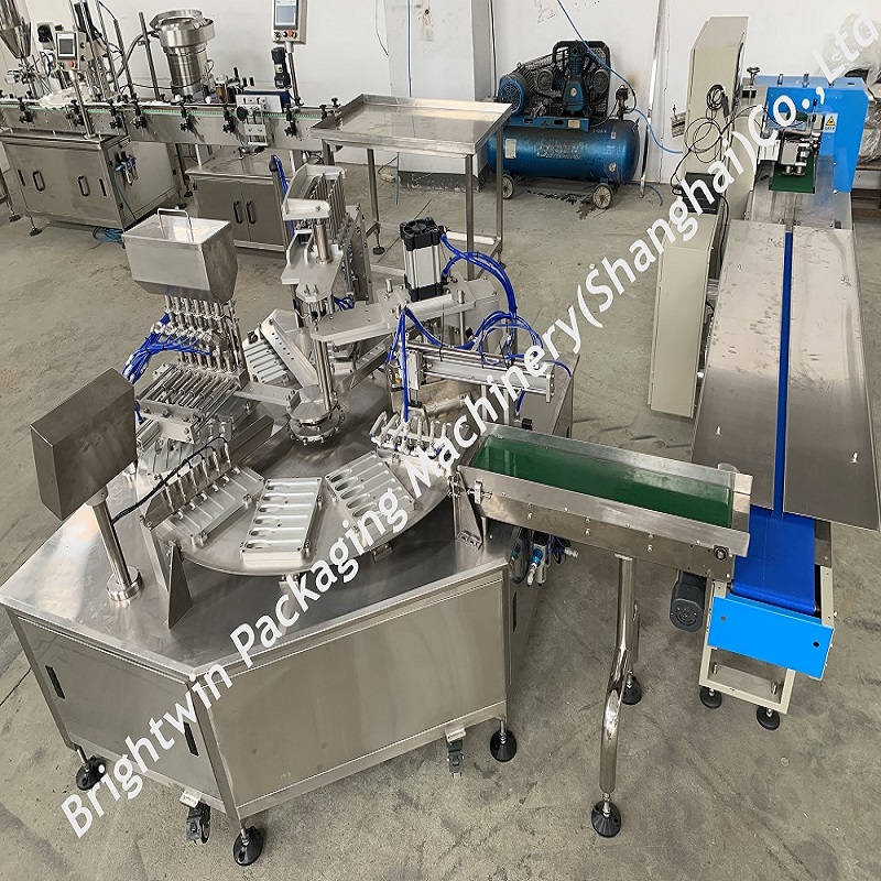 honey spoon filling sealing machine6